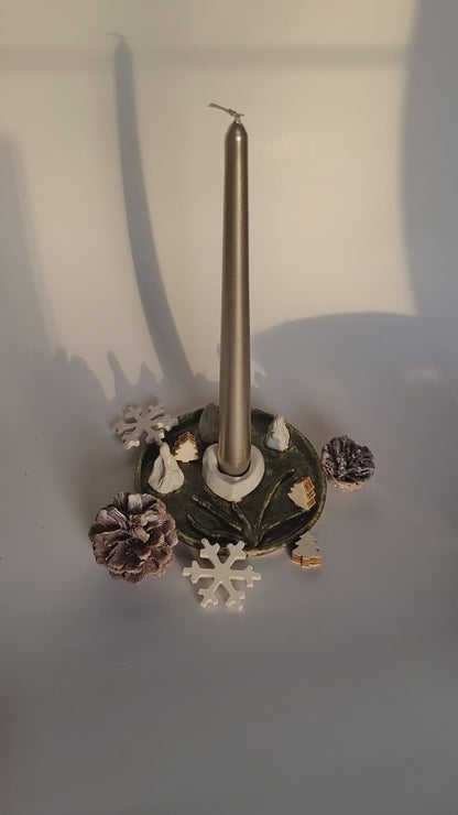 Kerzenhalter aus Ton, handgefertigt